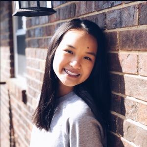 Meet your Posher, Loren